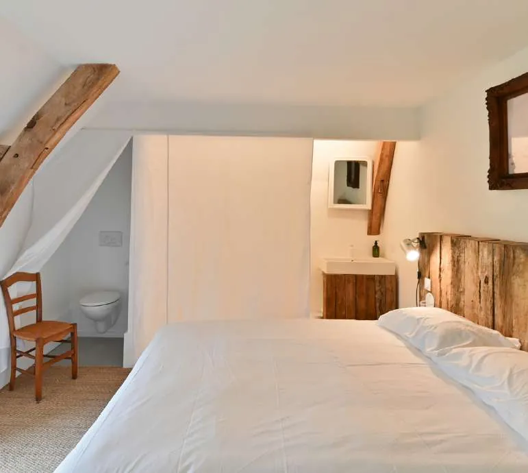 Chambre sous la charpente